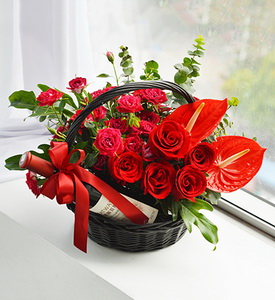 七夕情人节为什么要送玫瑰花？浪漫鲜花一般送多少朵？